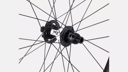 'Specialized Roval Traverse Alloy 350 6B - Rear 